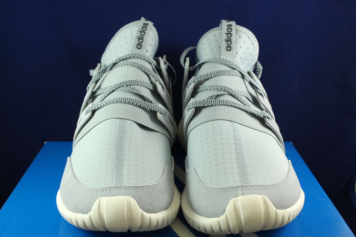 adidas tubular gris y blanca adidas tubular gris y blanca